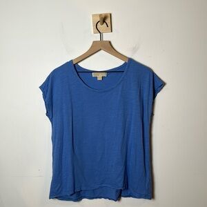 Michael Michael Kors Women’s Blue Cap Sleeve Basic Tee size L